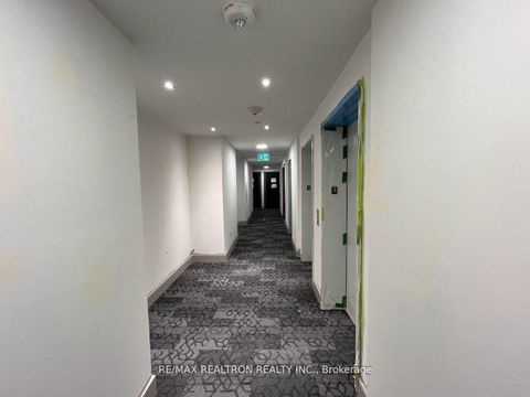 Photo 33 at 308 - 1 Cardiff Road, Mount Pleasant East, Toronto