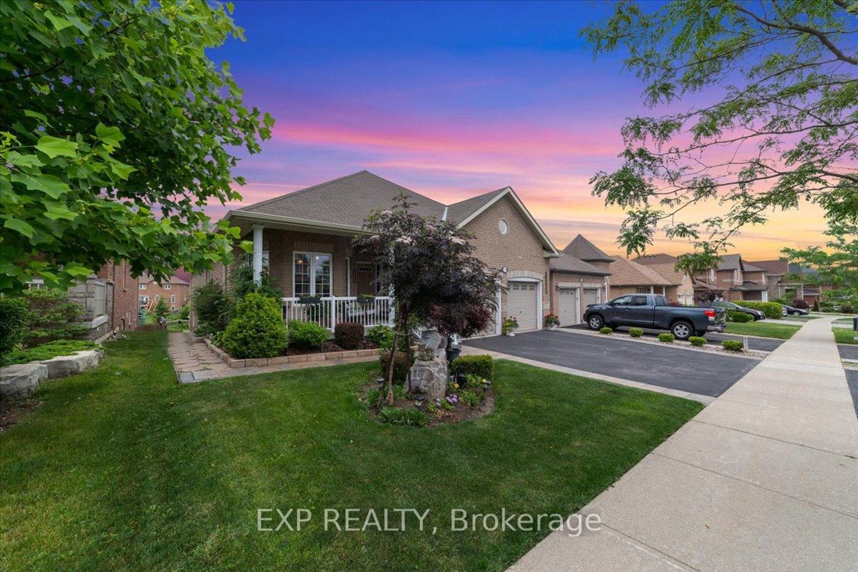 1376 Butler Street, Alcona, Innisfil photo number 2