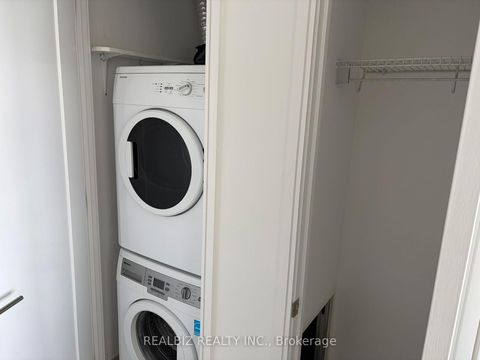 Photo 11 at 4506 - 88 Scott Street, Waterfront Communities C1, Toronto