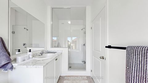 Photo 28 at 10 Hinkson Street, Rural Whitby, Whitby