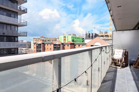 Photo 15 at 802 - 1030 King Street W, Niagara, Toronto