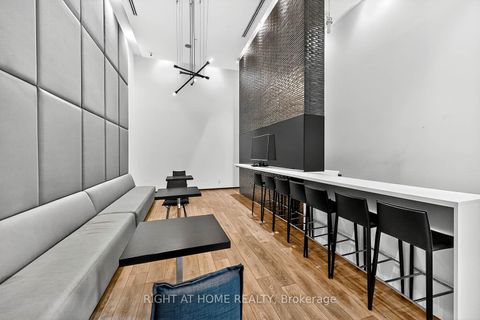 Photo 32 at 802 - 1030 King Street W, Niagara, Toronto