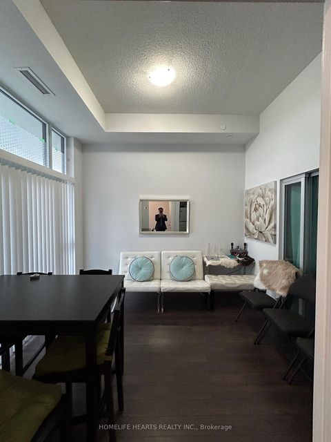 Photo 5 at 822 - 20 Meadowglen Place E, Woburn, Toronto