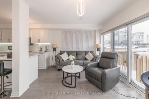 Photo 2 at 30 Caspian Square, Bowmanville, Clarington