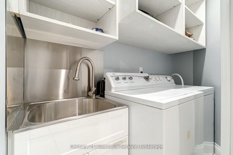 Photo 24 at 15 - 2001 Bonnymede Drive, Clarkson, Mississauga