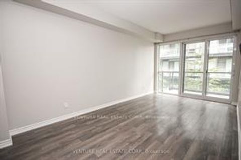 Photo 7 at 824 - 15 James Finlay Way, CFB, Toronto