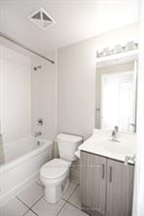 Photo 14 at 824 - 15 James Finlay Way, CFB, Toronto