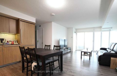 Photo 7 at 612 - 70 Queens Wharf Road, Waterfront Communities C1, Toronto