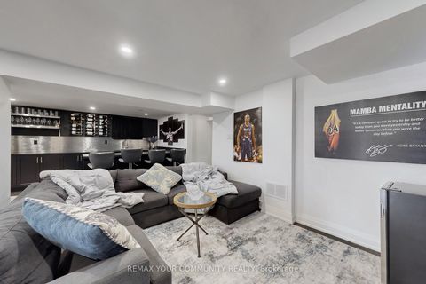 Photo 24 at 26 Faye Drive, Pleasant View, Toronto