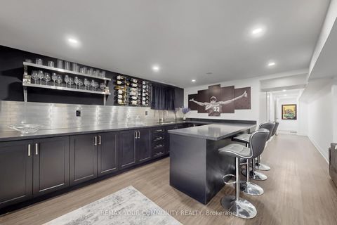 Photo 25 at 26 Faye Drive, Pleasant View, Toronto