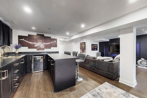 Photo 26 at 26 Faye Drive, Pleasant View, Toronto