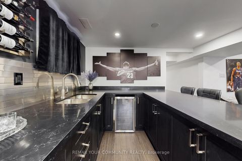 Photo 27 at 26 Faye Drive, Pleasant View, Toronto