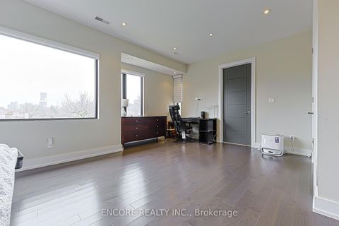 Photo 25 at 93 Pleasant View Drive, Pleasant View, Toronto
