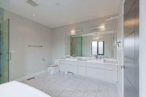 Photo 28 at 93 Pleasant View Drive, Pleasant View, Toronto