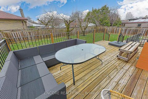 Photo 49 at 93 Pleasant View Drive, Pleasant View, Toronto