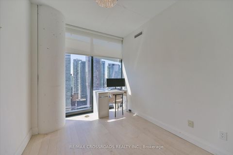 Photo 23 at 3006 - 224 King Street W, Waterfront Communities C1, Toronto