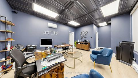 Photo 11 at 7 - 91 Fernstaff Court, Concord, Vaughan