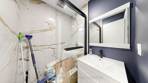 Photo 15 at 7 - 91 Fernstaff Court, Concord, Vaughan