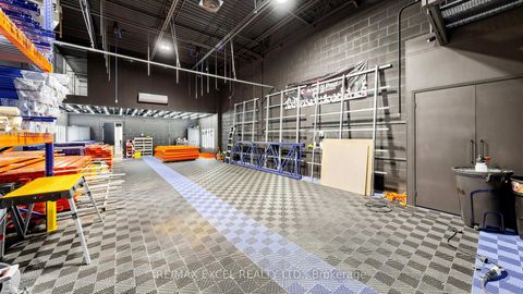 Photo 25 at 7 - 91 Fernstaff Court, Concord, Vaughan