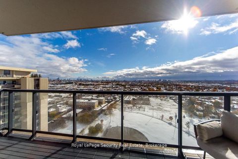 Photo 13 at 2009 - 1461 Lawrence Avenue W, Amesbury, Toronto