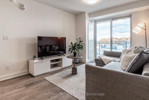 Photo 5 at 908 - 58 Lakeside Terrace, Little Lake, Barrie