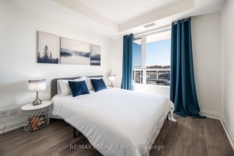 Photo 10 at 908 - 58 Lakeside Terrace, Little Lake, Barrie