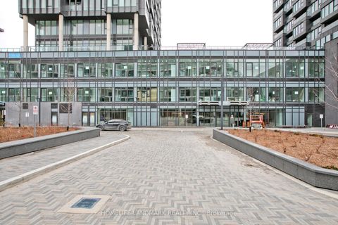 Photo 2 at 617 - 1 Quarringrton Lane, Don Mills, Toronto