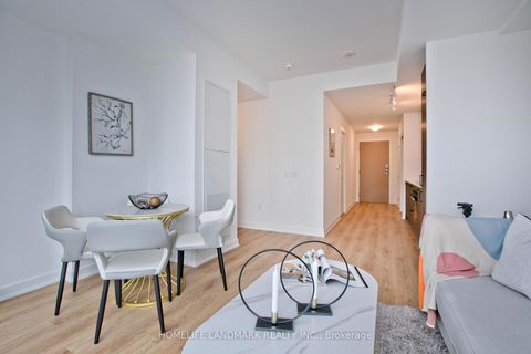 Photo 12 at 617 - 1 Quarringrton Lane, Don Mills, Toronto