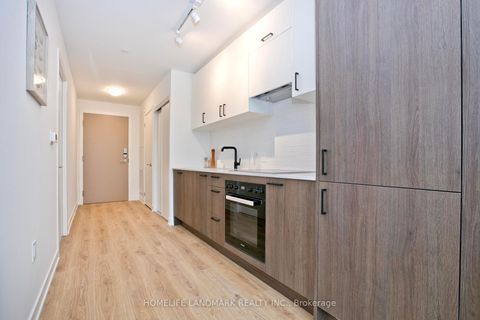 Photo 17 at 617 - 1 Quarringrton Lane, Don Mills, Toronto