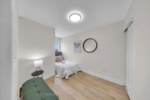 Photo 26 at 68 - 2758 Eglinton Avenue E, Eglinton East, Toronto