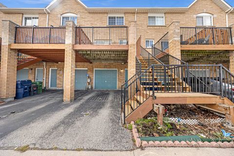 Photo 37 at 68 - 2758 Eglinton Avenue E, Eglinton East, Toronto