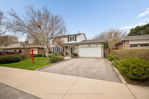 Photo 2 at 12 Burnhamill Place, West Deane, Toronto