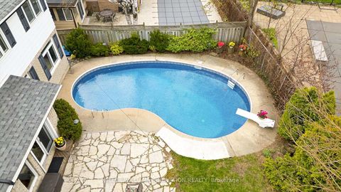 Photo 40 at 12 Burnhamill Place, West Deane, Toronto