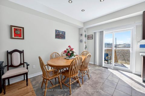 Photo 3 at 1228 Peelar Crescent, Lefroy, Innisfil