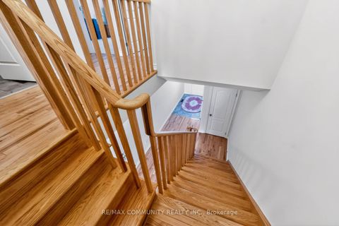 Photo 12 at 1228 Peelar Crescent, Lefroy, Innisfil