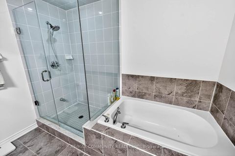 Photo 14 at 1228 Peelar Crescent, Lefroy, Innisfil
