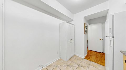 Photo 24 at 830 - 5 Everson Drive, Willowdale East, Toronto