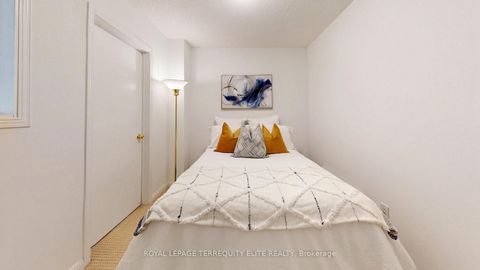 Photo 35 at 830 - 5 Everson Drive, Willowdale East, Toronto