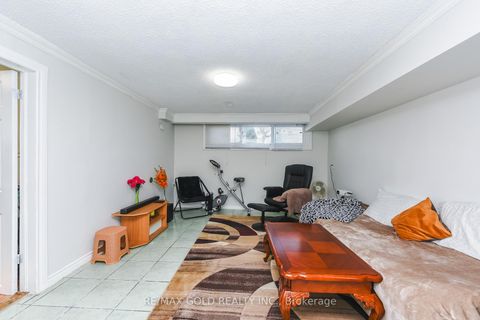 Photo 30 at 7464 Homeside Gardens, Malton, Mississauga