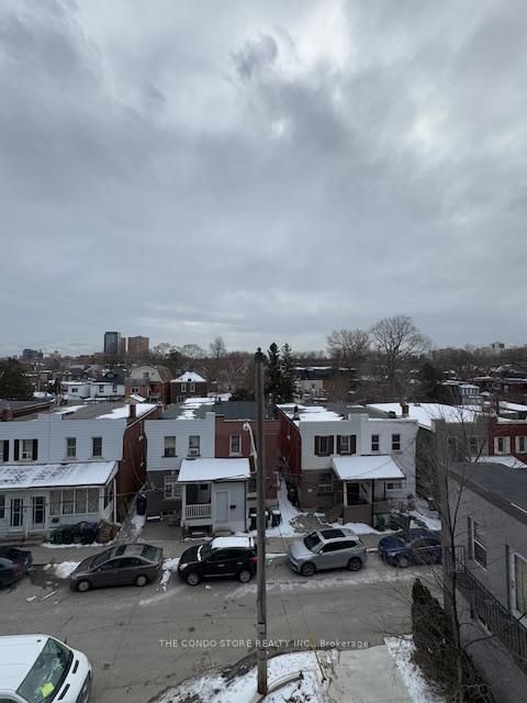 Photo 15 at 809 - 2625 Dundas Street W, Junction Area, Toronto