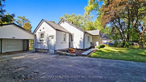 Photo 12 at 14376 Jane Street, Rural King, King