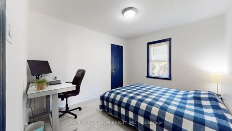 Photo 22 at 14376 Jane Street, Rural King, King