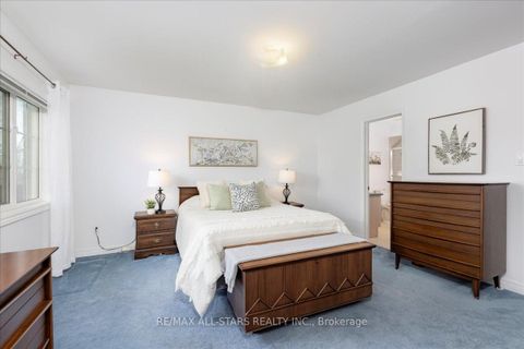 Photo 14 at 32 Lancaster Court, Keswick South, Georgina