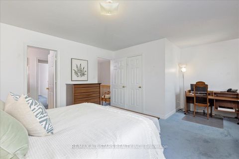 Photo 15 at 32 Lancaster Court, Keswick South, Georgina