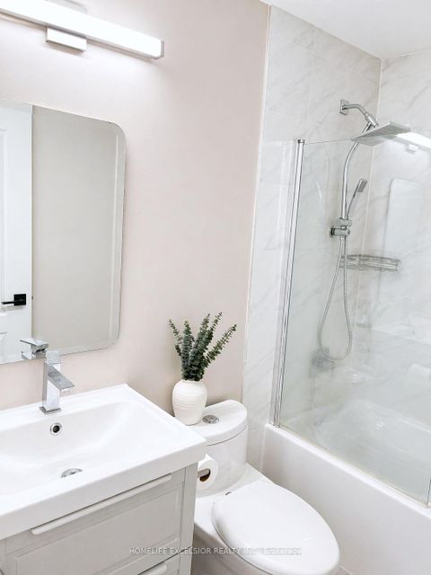 Photo 9 at 226 - 1837 Eglinton Avenue E, Victoria Village, Toronto