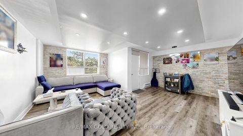 Photo 4 at 102 - 2825 Islington Avenue, Humber Summit, Toronto