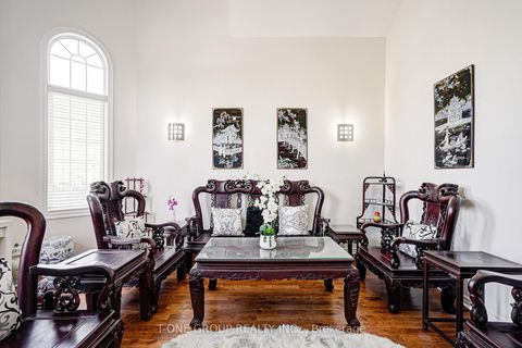 Photo 5 at 39 Boulderbrook Drive, Rouge E11, Toronto