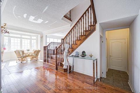Photo 10 at 39 Boulderbrook Drive, Rouge E11, Toronto