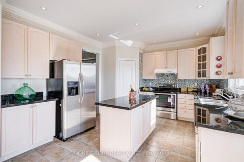 Photo 18 at 39 Boulderbrook Drive, Rouge E11, Toronto