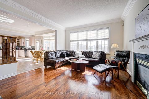 Photo 21 at 39 Boulderbrook Drive, Rouge E11, Toronto